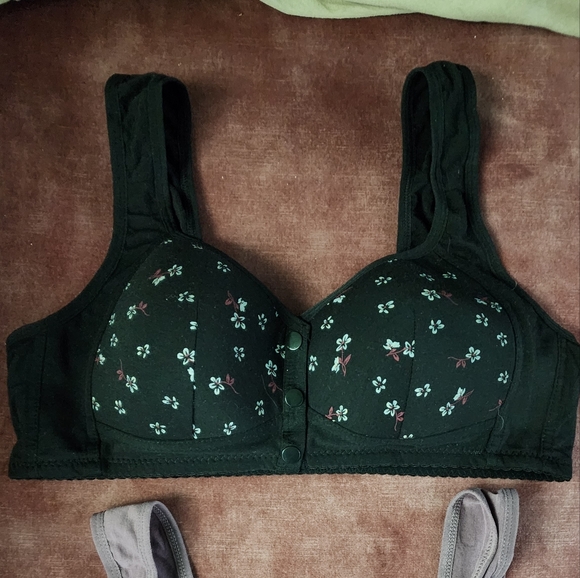 Floral Black Cotton Front Closure Bra - Picture 10 of 10